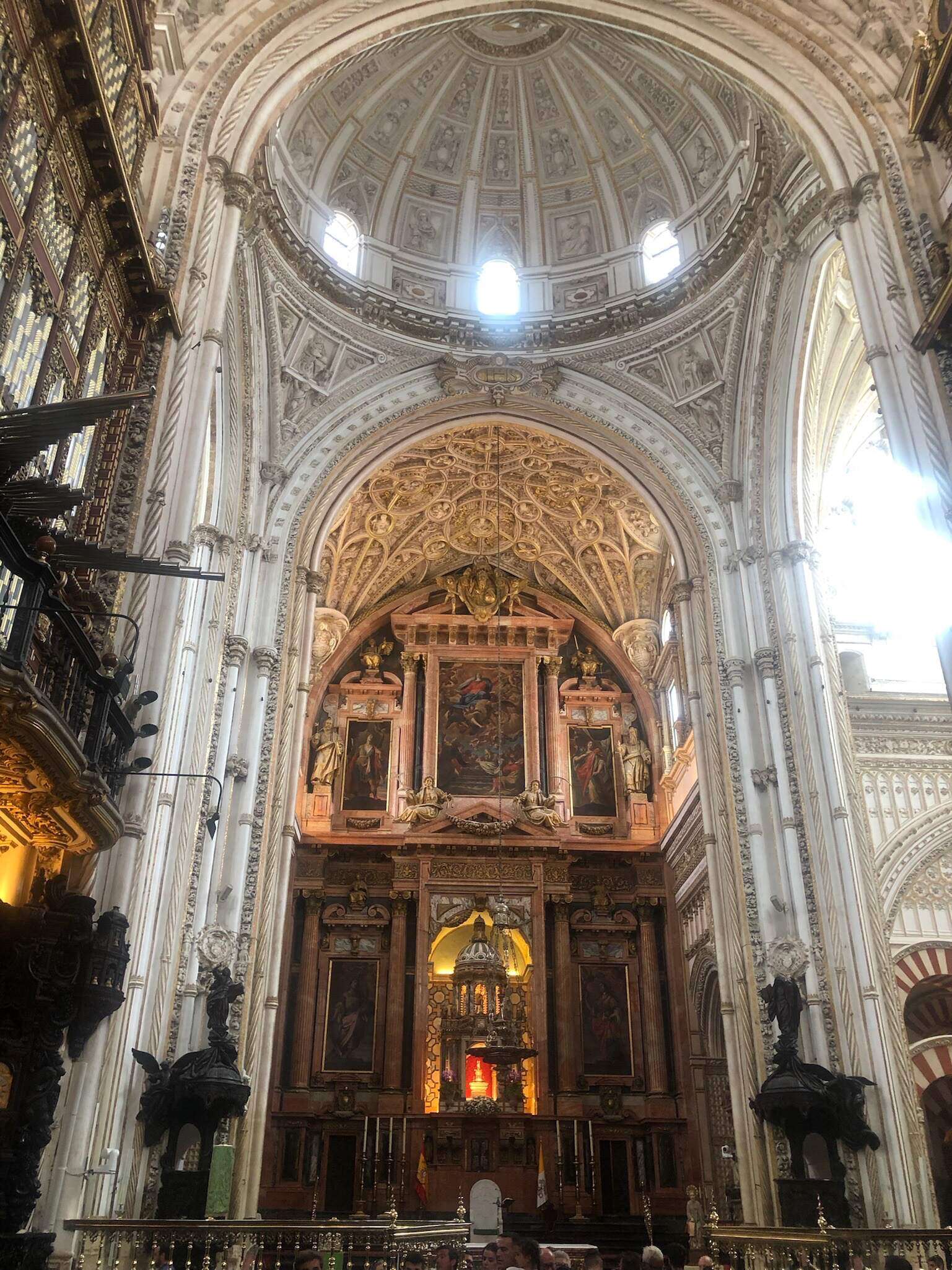 14 Day Spain Itinerary Statues in the Mezquita