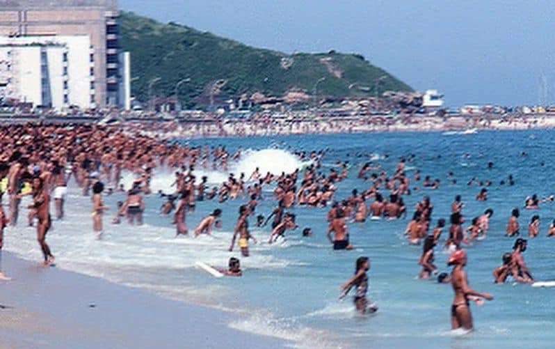 Rio de Janeiro Women at The Beaches