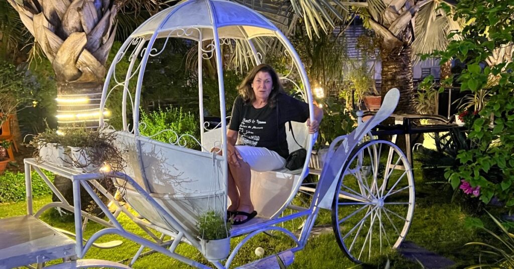 Americans Can Travel to Vietnam - Can Tho - Robin in Cinderella Carriage