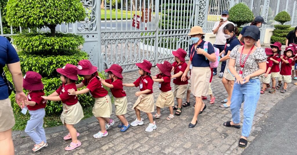  Best time to visit Vietnam - children walking 