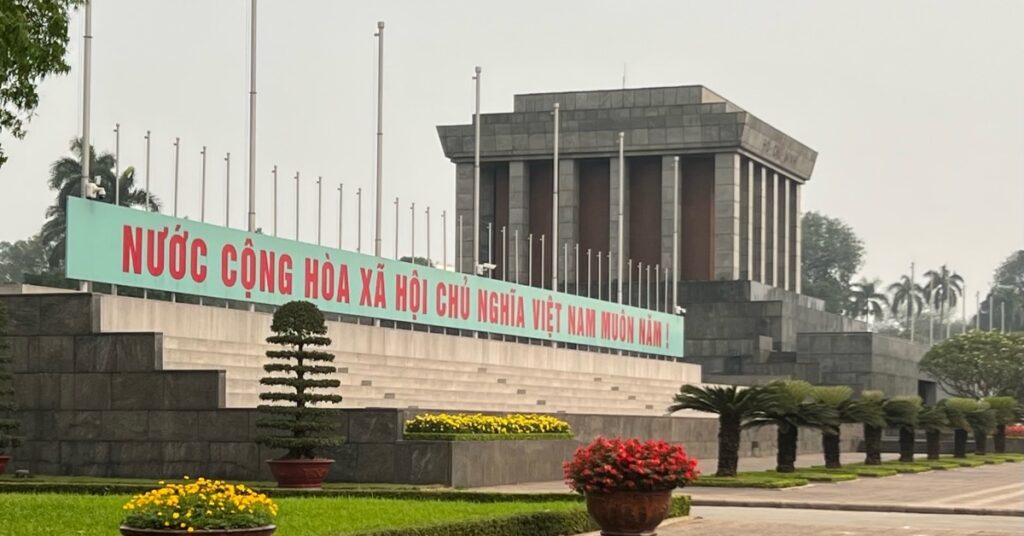  Best time to visit vietnam-Hanoi Ho Chi Minh 