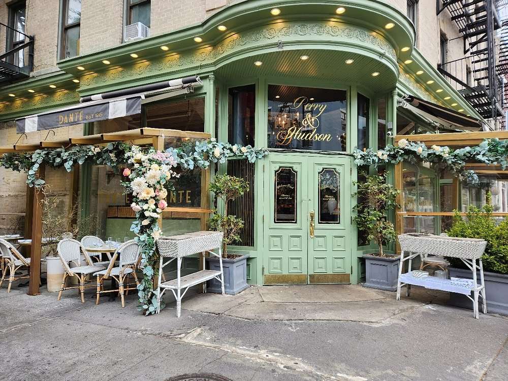 Dant'e restaurant Near Houston Street NYC