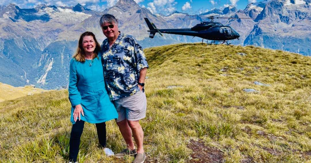 Cos and robin on Mountain Top in Queenstown