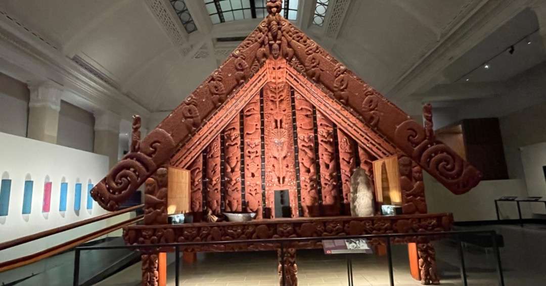 maori house