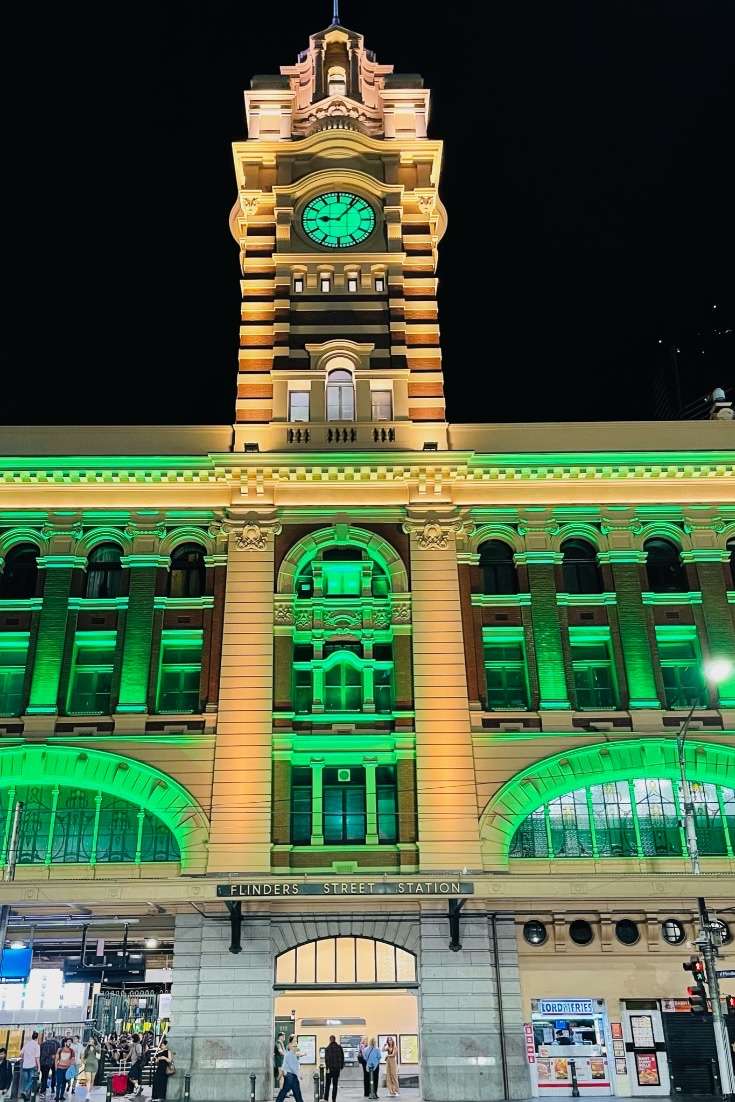 Melbourne Train Ststion lit up for St apatricks Day