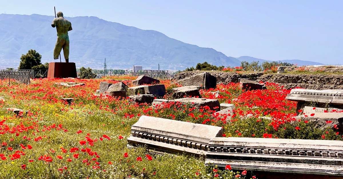 planning a trip to Italy Pompeii