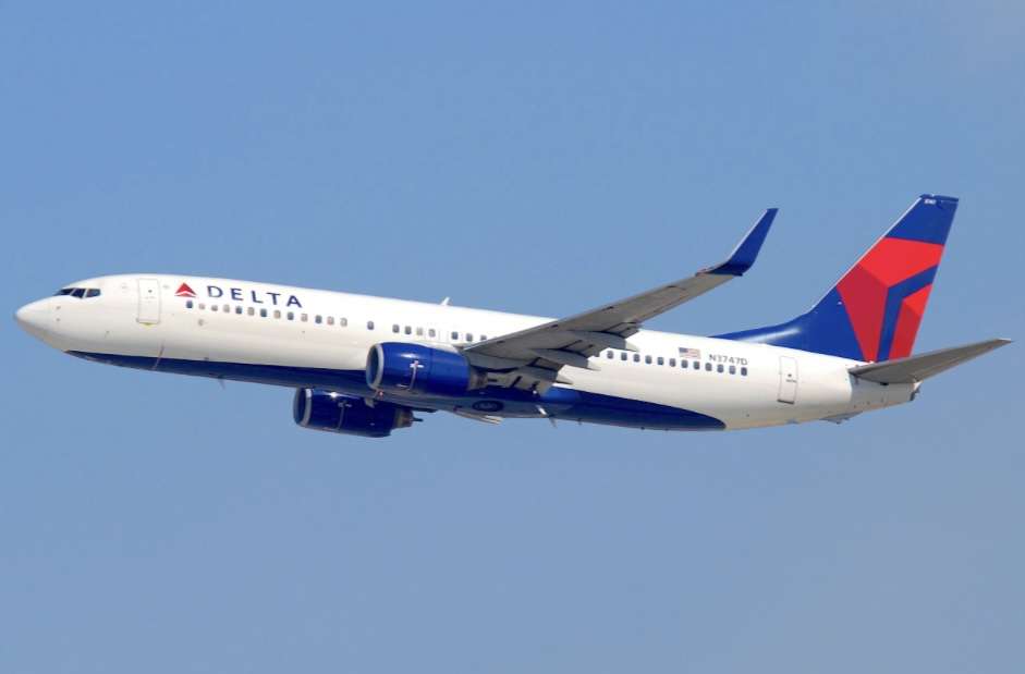 Delta Airlines plane compared against American airlines vs United Airlines
