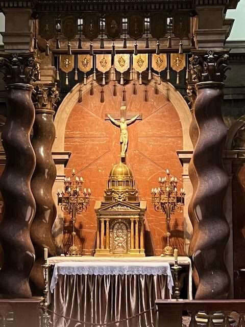 Best time to Visit Argentina Cathedral Chapel