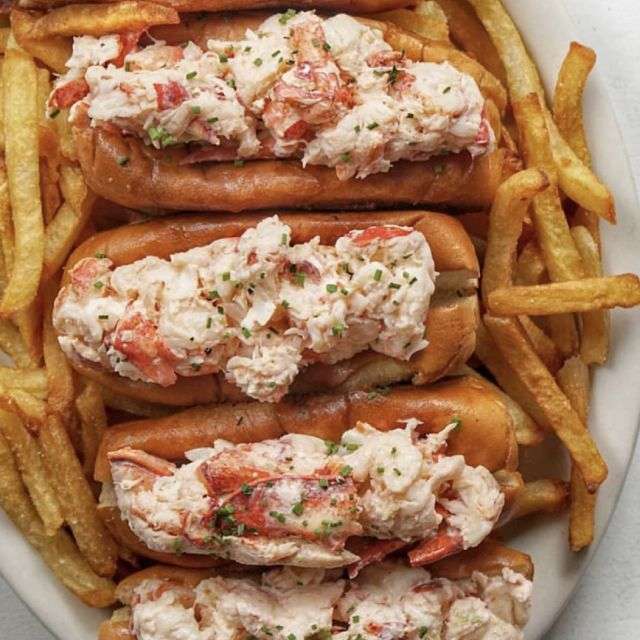 Best Restaurants On Houston Street NYC - Ed's Lobster Roll