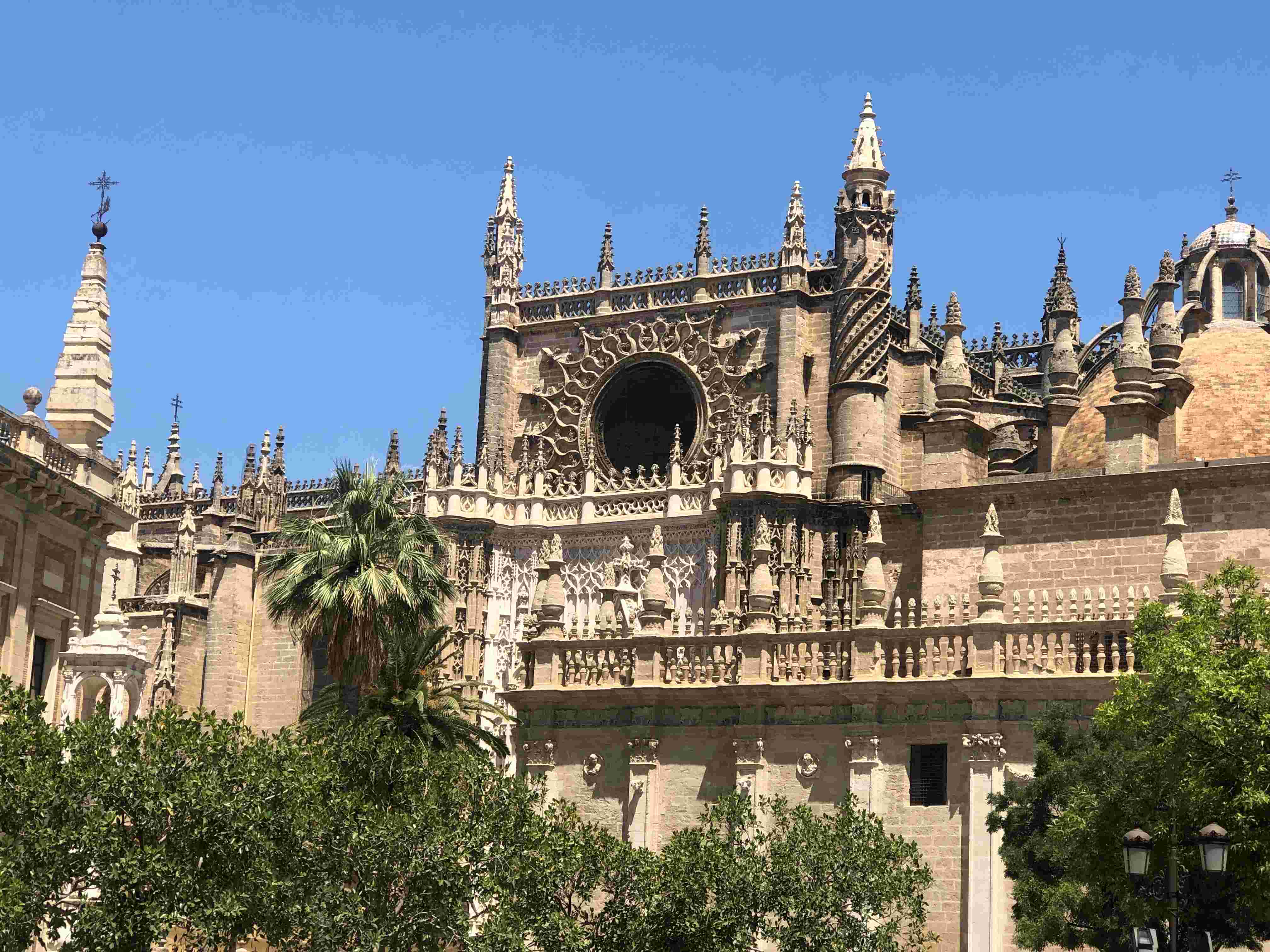 How many Days Do You Need in Spain: Seville Cathedral