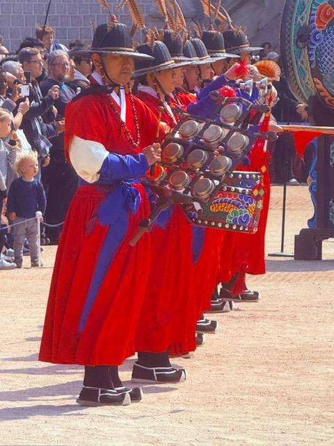 chanigng of guards