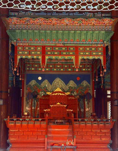 l Emperor’s Chambers
