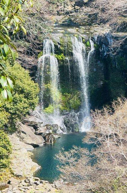 Choonjiyeon waterfalls, Jeju Island Tour