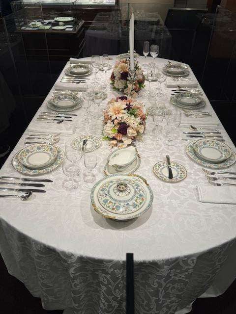 formal dinner set
