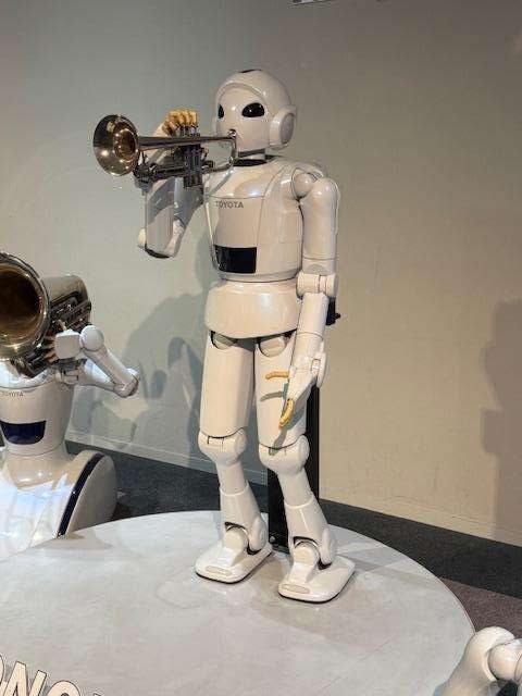 Toyota robot Toyota Museum Nagoya